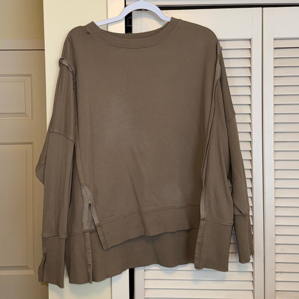 Casual Tan Women's Oversized Sweatshirt